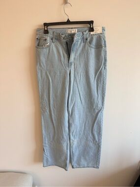 Abercrombie “The Loose” High Rise Light Wash Jeans